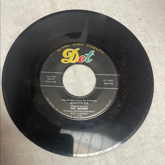 Pat Boone Dot Records Vinyl Record 45 rpm - Picture 1 of 4
